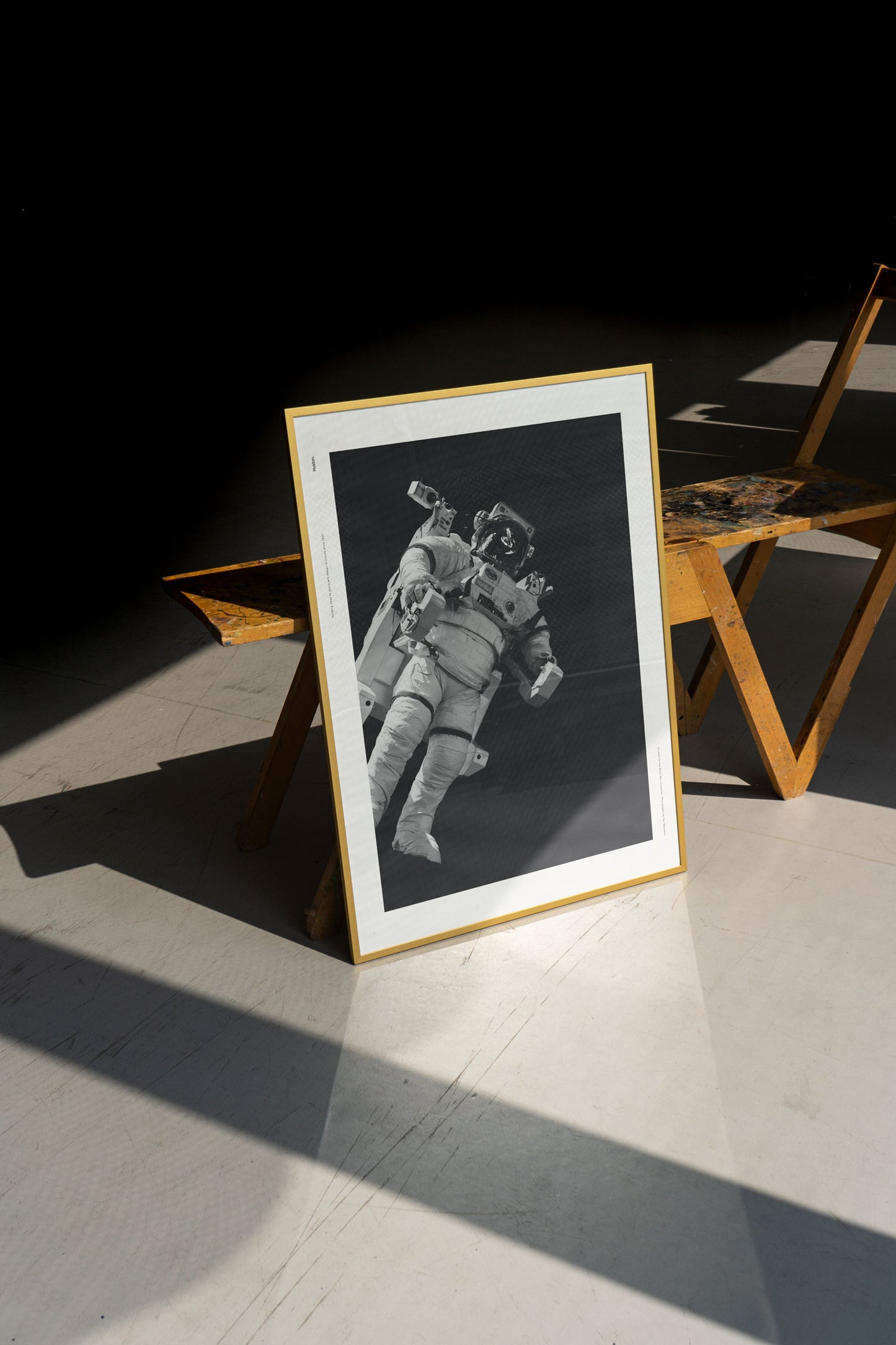 Poster 70x100 cm - Moon Walk by Brian Mcgowan